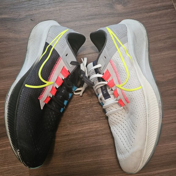 Nike Pegusus 38 running shoe - Picture 5 of 6